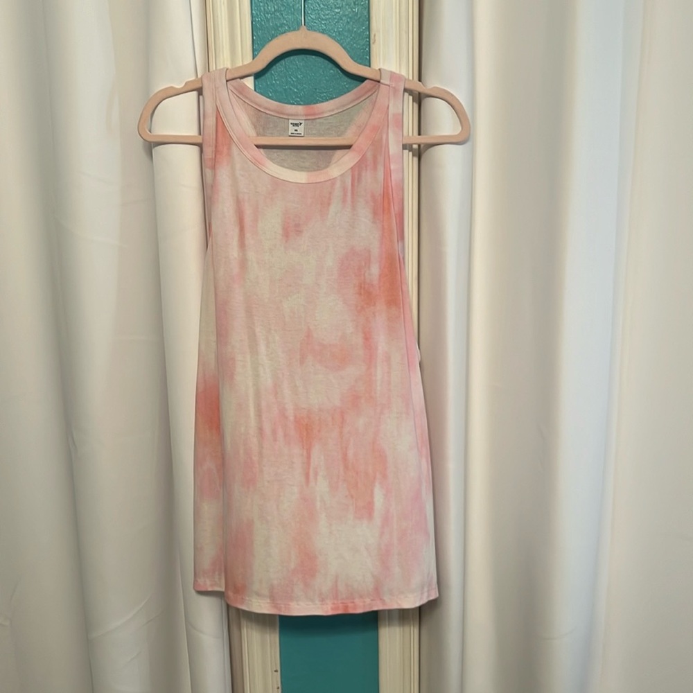 Old Navy Active Ribbed Racerback tank